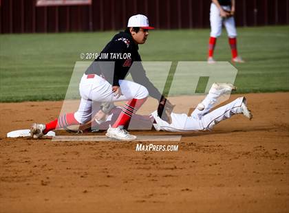 Thumbnail 3 in Olney vs Poolville (Poolville Tournament) photogallery.
