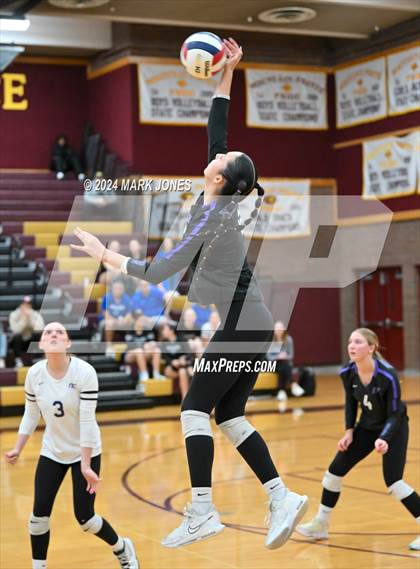 Thumbnail 2 in Seton Catholic @ Northwest Christian (AIA 3A Semifinal) photogallery.