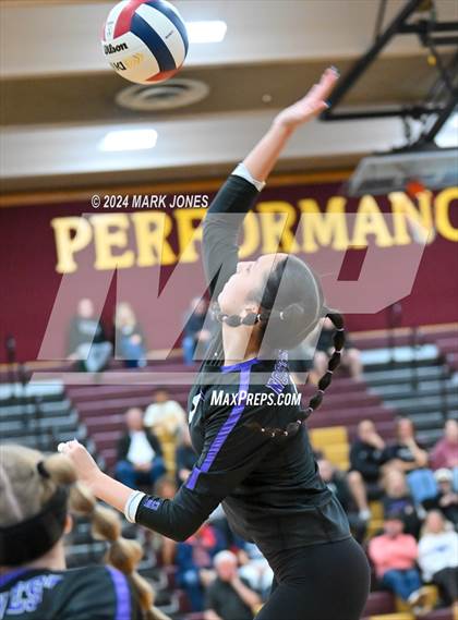 Thumbnail 1 in Seton Catholic @ Northwest Christian (AIA 3A Semifinal) photogallery.