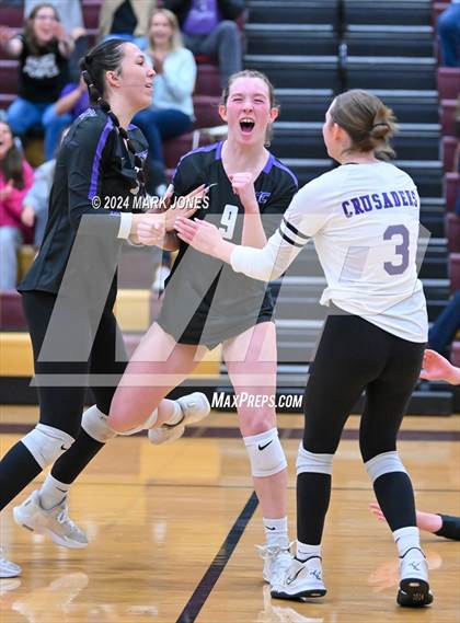 Thumbnail 2 in Seton Catholic @ Northwest Christian (AIA 3A Semifinal) photogallery.