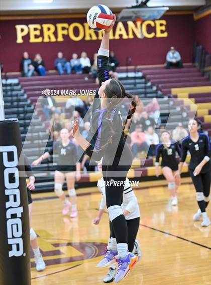 Thumbnail 2 in Seton Catholic @ Northwest Christian (AIA 3A Semifinal) photogallery.