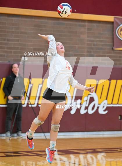 Thumbnail 2 in Seton Catholic @ Northwest Christian (AIA 3A Semifinal) photogallery.