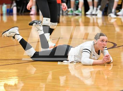 Thumbnail 2 in Seton Catholic @ Northwest Christian (AIA 3A Semifinal) photogallery.
