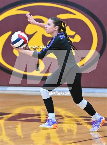 Thumbnail 3 in Seton Catholic @ Northwest Christian (AIA 3A Semifinal) photogallery.