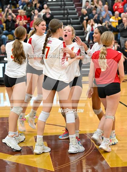 Thumbnail 2 in Seton Catholic @ Northwest Christian (AIA 3A Semifinal) photogallery.