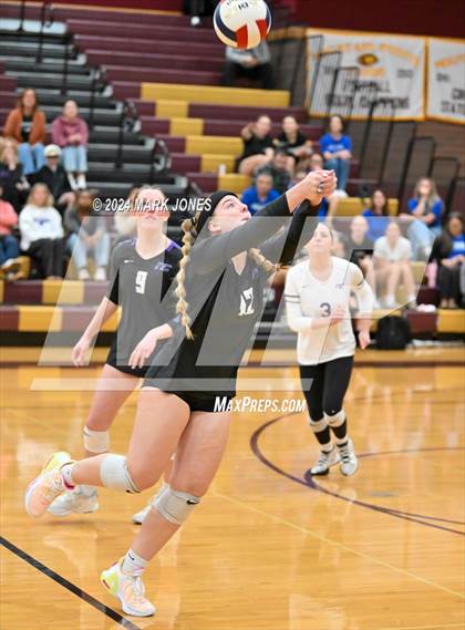 Thumbnail 1 in Seton Catholic @ Northwest Christian (AIA 3A Semifinal) photogallery.