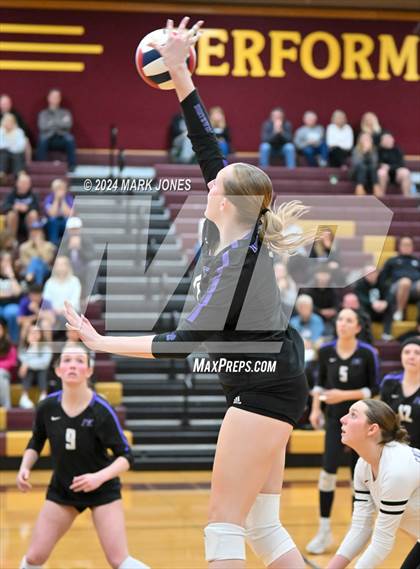 Thumbnail 2 in Seton Catholic @ Northwest Christian (AIA 3A Semifinal) photogallery.