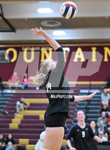 Thumbnail 2 in Seton Catholic @ Northwest Christian (AIA 3A Semifinal) photogallery.