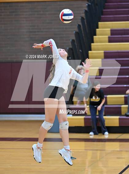 Thumbnail 3 in Seton Catholic @ Northwest Christian (AIA 3A Semifinal) photogallery.