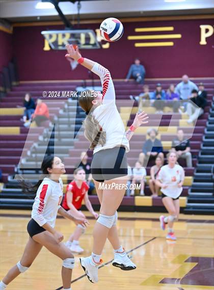 Thumbnail 2 in Seton Catholic @ Northwest Christian (AIA 3A Semifinal) photogallery.