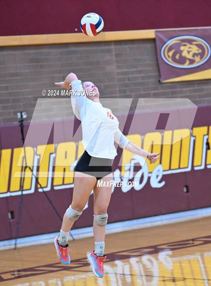 Thumbnail 2 in Seton Catholic @ Northwest Christian (AIA 3A Semifinal) photogallery.