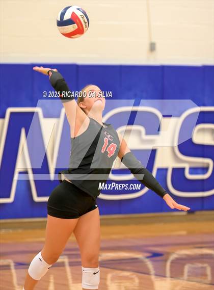 Thumbnail 2 in Dawson vs. Canyon (KISD/CFISD Tournament) photogallery.
