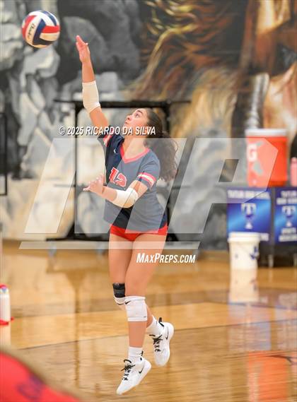 Thumbnail 2 in Dawson vs. Canyon (KISD/CFISD Tournament) photogallery.