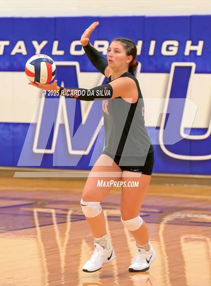 Thumbnail 2 in Dawson vs. Canyon (KISD/CFISD Tournament) photogallery.