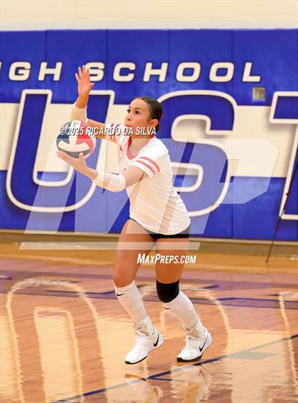 Thumbnail 3 in Dawson vs. Canyon (KISD/CFISD Tournament) photogallery.