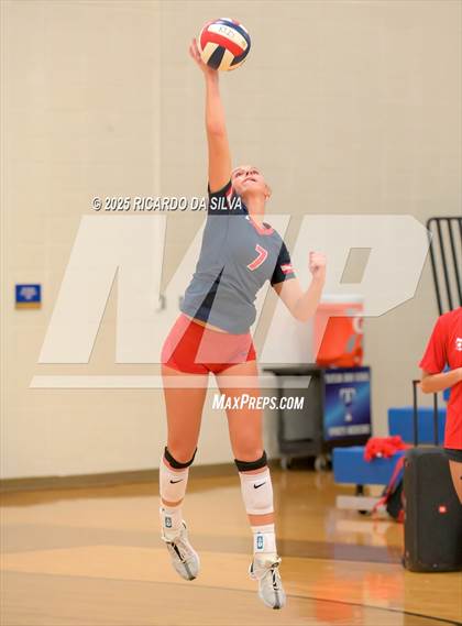 Thumbnail 1 in Dawson vs. Canyon (KISD/CFISD Tournament) photogallery.