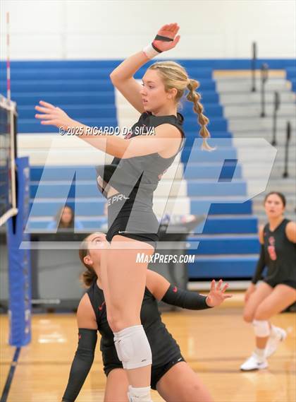 Thumbnail 2 in Dawson vs. Canyon (KISD/CFISD Tournament) photogallery.