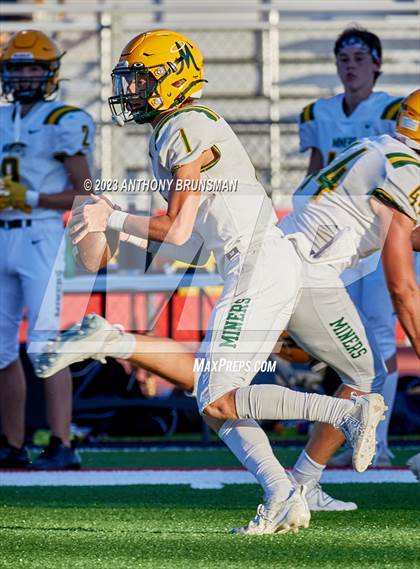 Thumbnail 1 in JV: Bishop Manogue @ Jesuit photogallery.