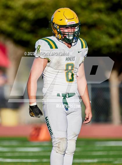 Thumbnail 2 in JV: Bishop Manogue @ Jesuit photogallery.