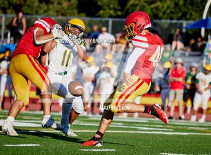 Thumbnail 3 in JV: Bishop Manogue @ Jesuit photogallery.