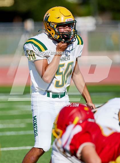 Thumbnail 1 in JV: Bishop Manogue @ Jesuit photogallery.