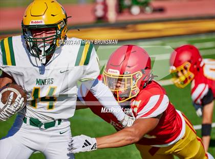 Thumbnail 3 in JV: Bishop Manogue @ Jesuit photogallery.