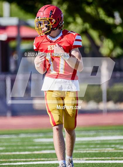 Thumbnail 1 in JV: Bishop Manogue @ Jesuit photogallery.