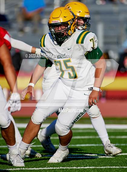 Thumbnail 1 in JV: Bishop Manogue @ Jesuit photogallery.