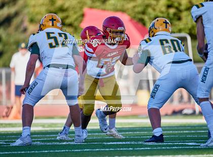 Thumbnail 2 in JV: Bishop Manogue @ Jesuit photogallery.