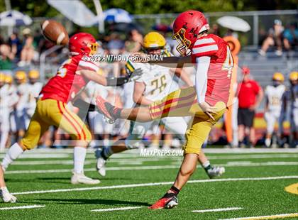 Thumbnail 1 in JV: Bishop Manogue @ Jesuit photogallery.