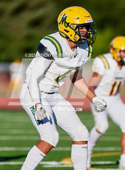 Thumbnail 3 in JV: Bishop Manogue @ Jesuit photogallery.