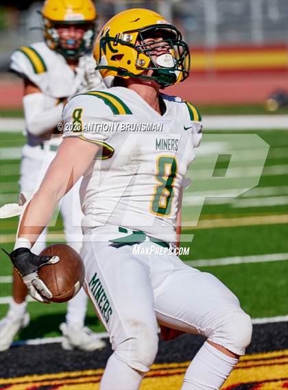 Thumbnail 3 in JV: Bishop Manogue @ Jesuit photogallery.