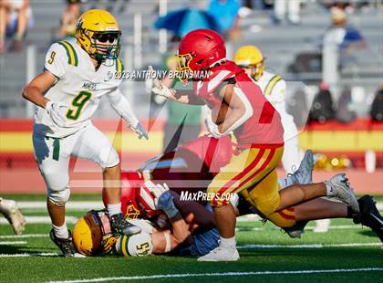 Thumbnail 3 in JV: Bishop Manogue @ Jesuit photogallery.
