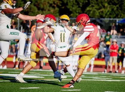 Thumbnail 1 in JV: Bishop Manogue @ Jesuit photogallery.