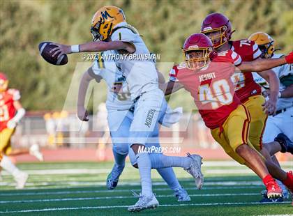 Thumbnail 1 in JV: Bishop Manogue @ Jesuit photogallery.