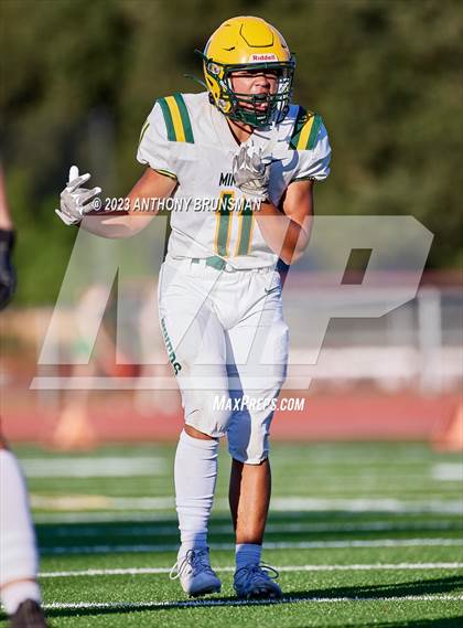 Thumbnail 3 in JV: Bishop Manogue @ Jesuit photogallery.