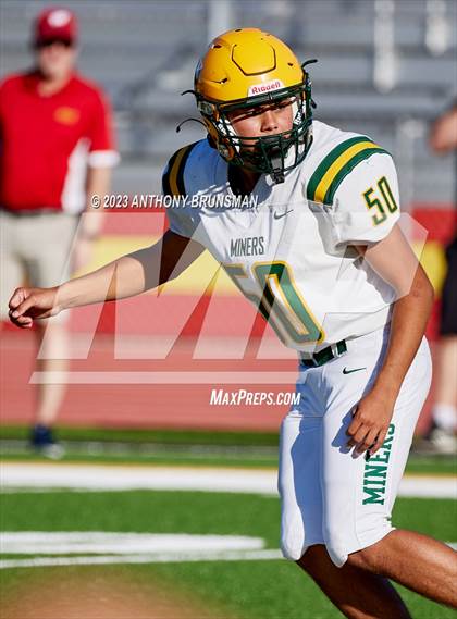 Thumbnail 2 in JV: Bishop Manogue @ Jesuit photogallery.