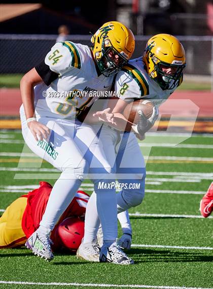 Thumbnail 1 in JV: Bishop Manogue @ Jesuit photogallery.