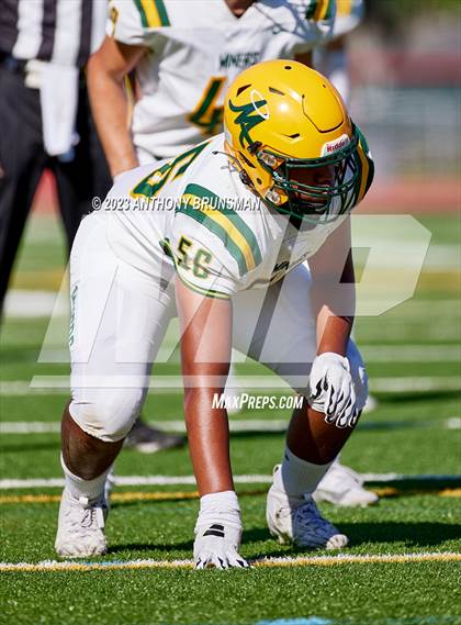 Thumbnail 2 in JV: Bishop Manogue @ Jesuit photogallery.