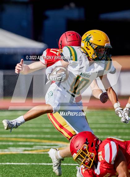 Thumbnail 1 in JV: Bishop Manogue @ Jesuit photogallery.