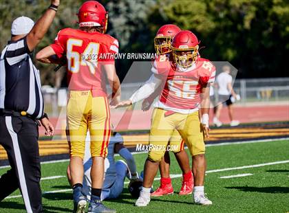 Thumbnail 2 in JV: Bishop Manogue @ Jesuit photogallery.