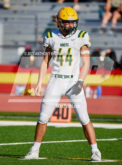 Thumbnail 3 in JV: Bishop Manogue @ Jesuit photogallery.