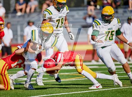 Thumbnail 1 in JV: Bishop Manogue @ Jesuit photogallery.