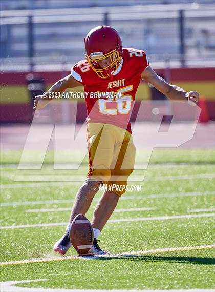 Thumbnail 2 in JV: Bishop Manogue @ Jesuit photogallery.