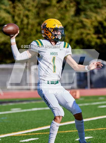 Thumbnail 2 in JV: Bishop Manogue @ Jesuit photogallery.