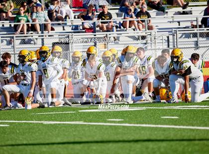 Thumbnail 2 in JV: Bishop Manogue @ Jesuit photogallery.