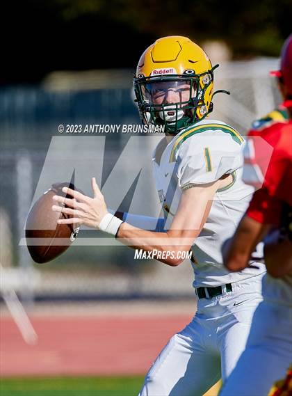 Thumbnail 3 in JV: Bishop Manogue @ Jesuit photogallery.