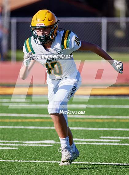 Thumbnail 2 in JV: Bishop Manogue @ Jesuit photogallery.