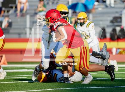 Thumbnail 1 in JV: Bishop Manogue @ Jesuit photogallery.