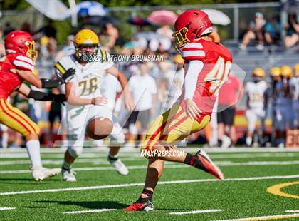 Thumbnail 3 in JV: Bishop Manogue @ Jesuit photogallery.